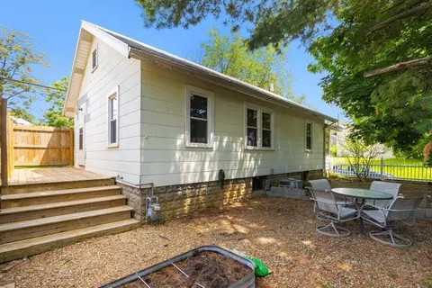 2429 Pomeroy Pl, Columbus, OH 43202