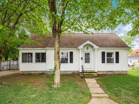 131 E Blagrove St, Richwood, OH 43344