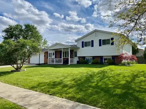 281 Bexford Rd, West Jefferson, OH 43162