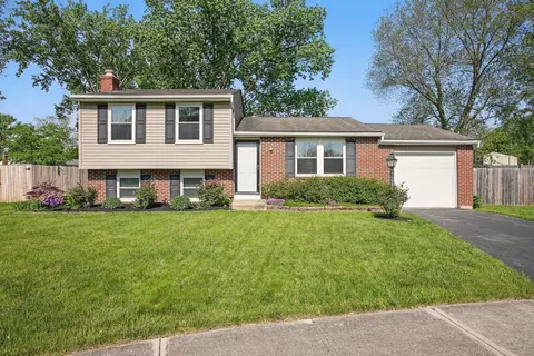 651 Dovalon Pl, Galloway, OH 43119