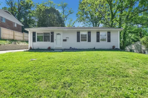 Exterior - 2751 Baker Ave, Cincinnati, OH 45211 photo 2 of 4