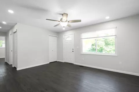 Living - 2751 Baker Ave, Cincinnati, OH 45211 photo 2 of 3
