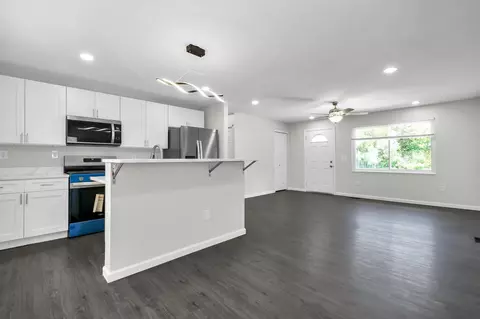 Living - 2751 Baker Ave, Cincinnati, OH 45211 photo 1 of 3