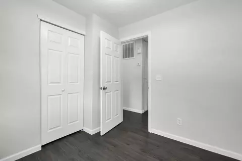 Bedroom - 2751 Baker Ave, Cincinnati, OH 45211 photo 5 of 6