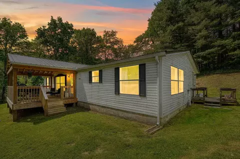 109 Bunker Hill Rd, Wellston, OH 45692