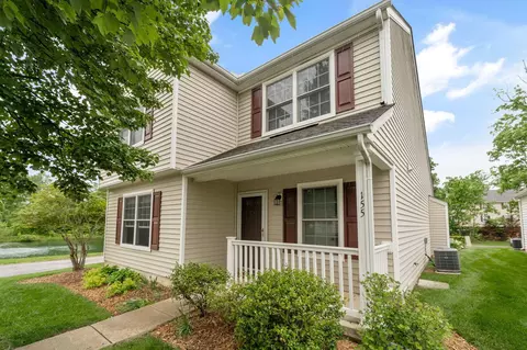 155 Arrowfeather Ln, Lewis Center, OH 43035