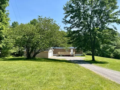 1904 Thornton-spung Rd, Kingston, OH 45644