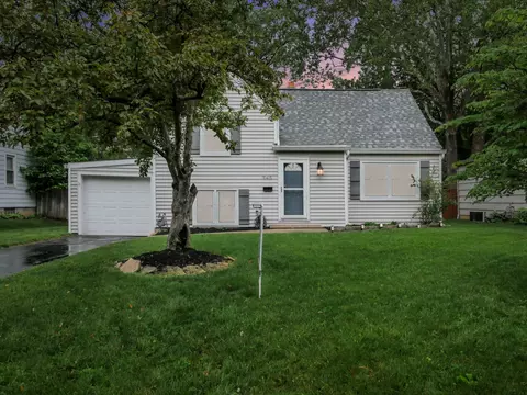 945 Francis Ave, Columbus, OH 43209