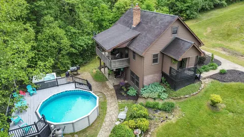 6334 Hansley Rd SE, Sugar Grove, OH 43155