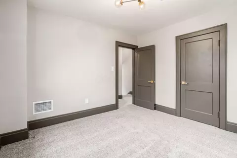 Bedroom - 46 E Markison Ave, Columbus, OH 43207 photo 5 of 5
