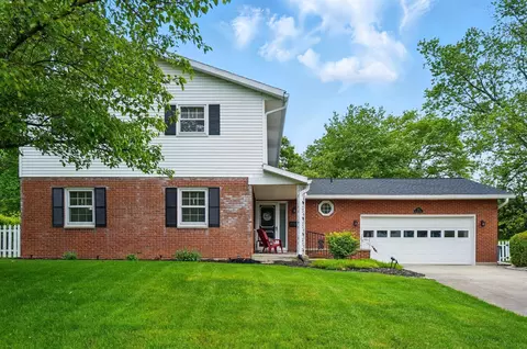 Exterior - 701 Hartford Dr, Springfield, OH 45503 photo 2 of 14