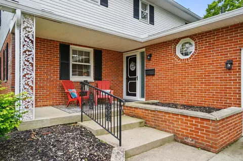 Exterior - 701 Hartford Dr, Springfield, OH 45503 photo 3 of 14