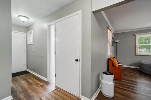Entry Way - 701 Hartford Dr, Springfield, OH 45503 photo 1 of 3