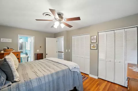 Bedroom - 701 Hartford Dr, Springfield, OH 45503 photo 3 of 9