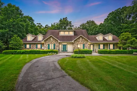 61 Wyddfa Ct, Granville, OH 43023