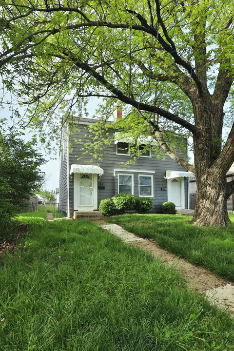 Exterior - 784 E Mithoff St, Columbus, OH 43206 photo 2 of 7