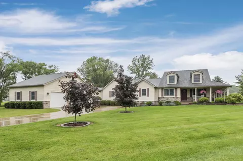8270 Windy Hollow Rd, Johnstown, OH 43031