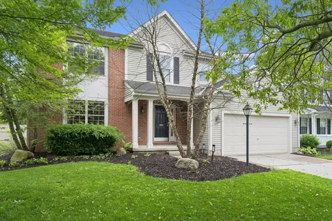 2957 Kicking Bird, Dublin, OH 43017