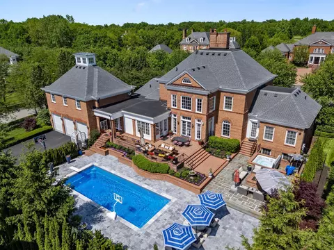 7347 Lambton Park Rd, New Albany, OH 43054