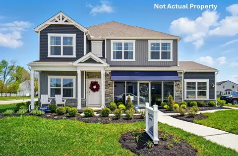 7045 Selva Trail Dr, Canal Winchester, OH 43110