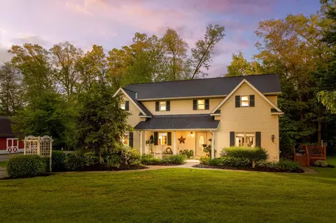 7638 Bethel Rd, Gambier, OH 43022