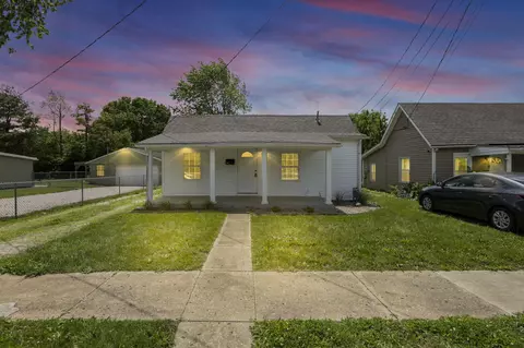 663 E Mound St, Circleville, OH 43113 photo 1