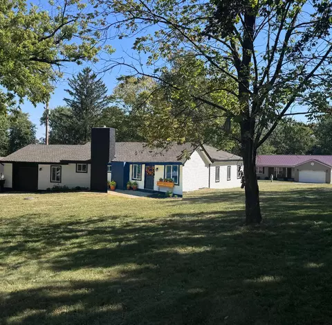 13212 Maple Rd NE, Thornville, OH 43076