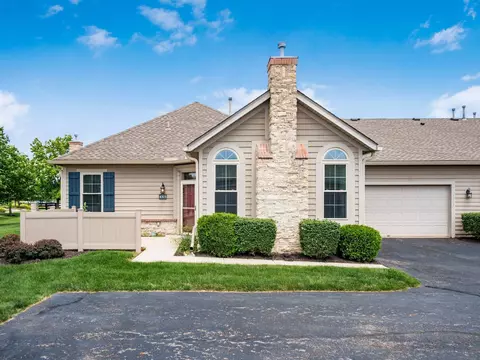 4303 Waterside Pl, Grove City, OH 43123