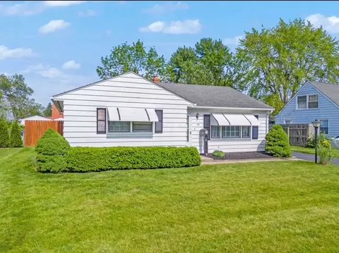 164 Sturbridge Rd, Columbus, OH 43228