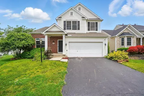 790 Salinger Dr, Lithopolis, OH 43136