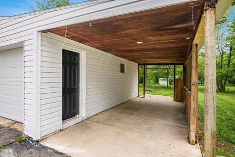 3232 Williams Rd, Columbus, OH 43207 photo 27