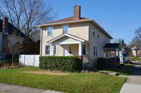 977 Mcclain Rd, Columbus, OH 43212