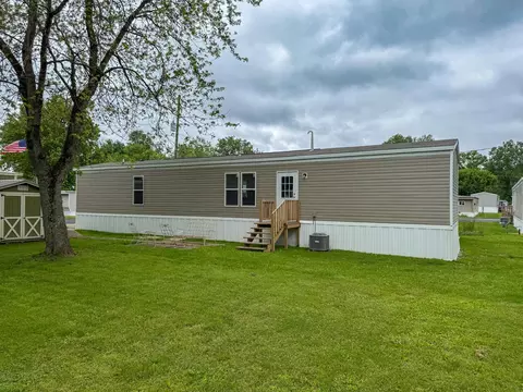 4711 Walnut Rd #F2, Buckeye Lake, OH 43008