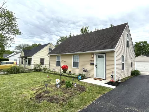 2375 Northglen Dr, Columbus, OH 43224