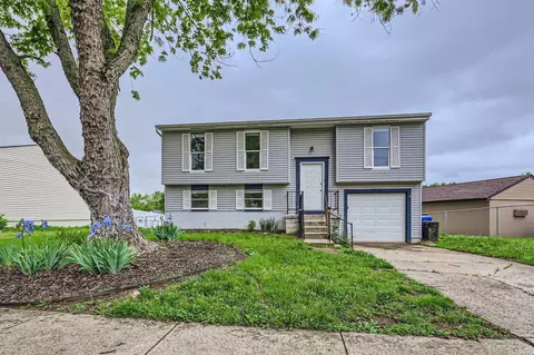 2424 Warfield Dr, Grove City, OH 43123