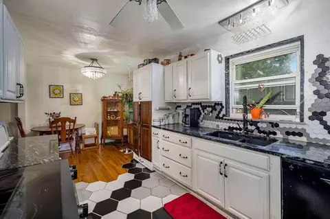 1031 Thunderbird Ave, Cincinnati, OH 45231 photo 13