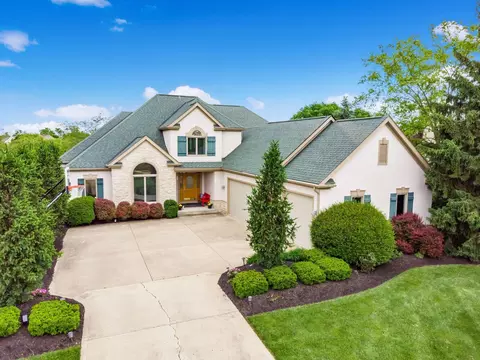 8171 Campden Lakes Blvd, Dublin, OH 43016