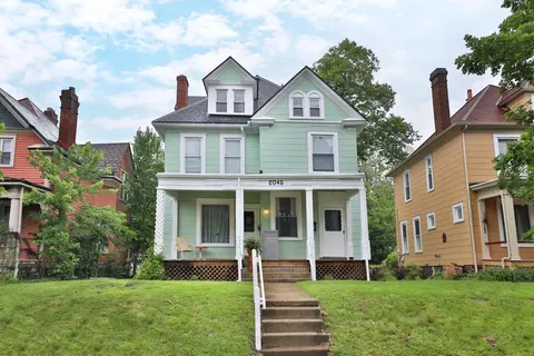 2045 N 4th St, Columbus, OH 43201