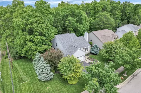 111 Beech Dr, Delaware, OH 43015 photo 3