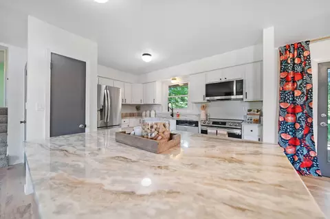 Kitchen - 4959 Hughes Rd, Prospect, OH 43342 photo 2 of 4