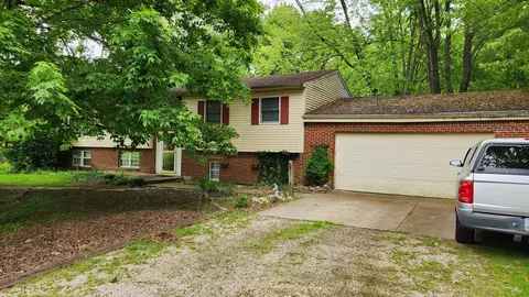 14780 Bellepoint Rd, Ostrander, OH 43061