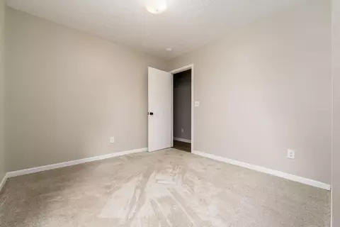 1409 Hackworth St, Columbus, OH 43207 photo 22