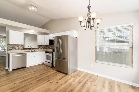 1409 Hackworth St, Columbus, OH 43207 photo 7