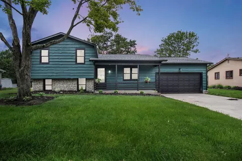 1745 Shady Brook Ln, Columbus, OH 43228