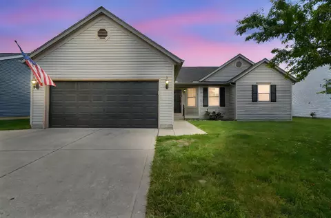 46 Ashton Dr, Ashville, OH 43103