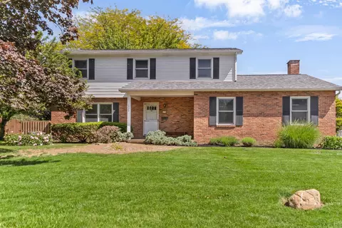 1330 Darcann Dr, Columbus, OH 43220