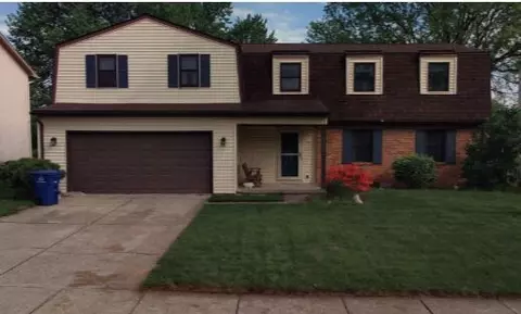 1526 Deercreek Ct, Worthington, OH 43085