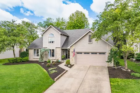 4561 Bent Creek Pl, Grove City, OH 43123