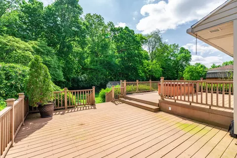 320 Woodview Dr, Springfield, OH 45504 photo 35