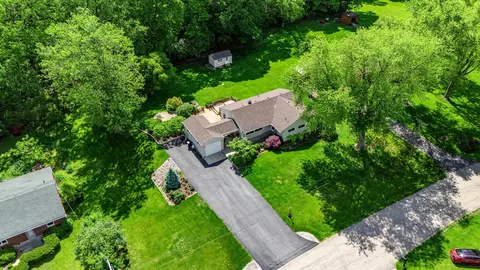 320 Woodview Dr, Springfield, OH 45504 photo 33